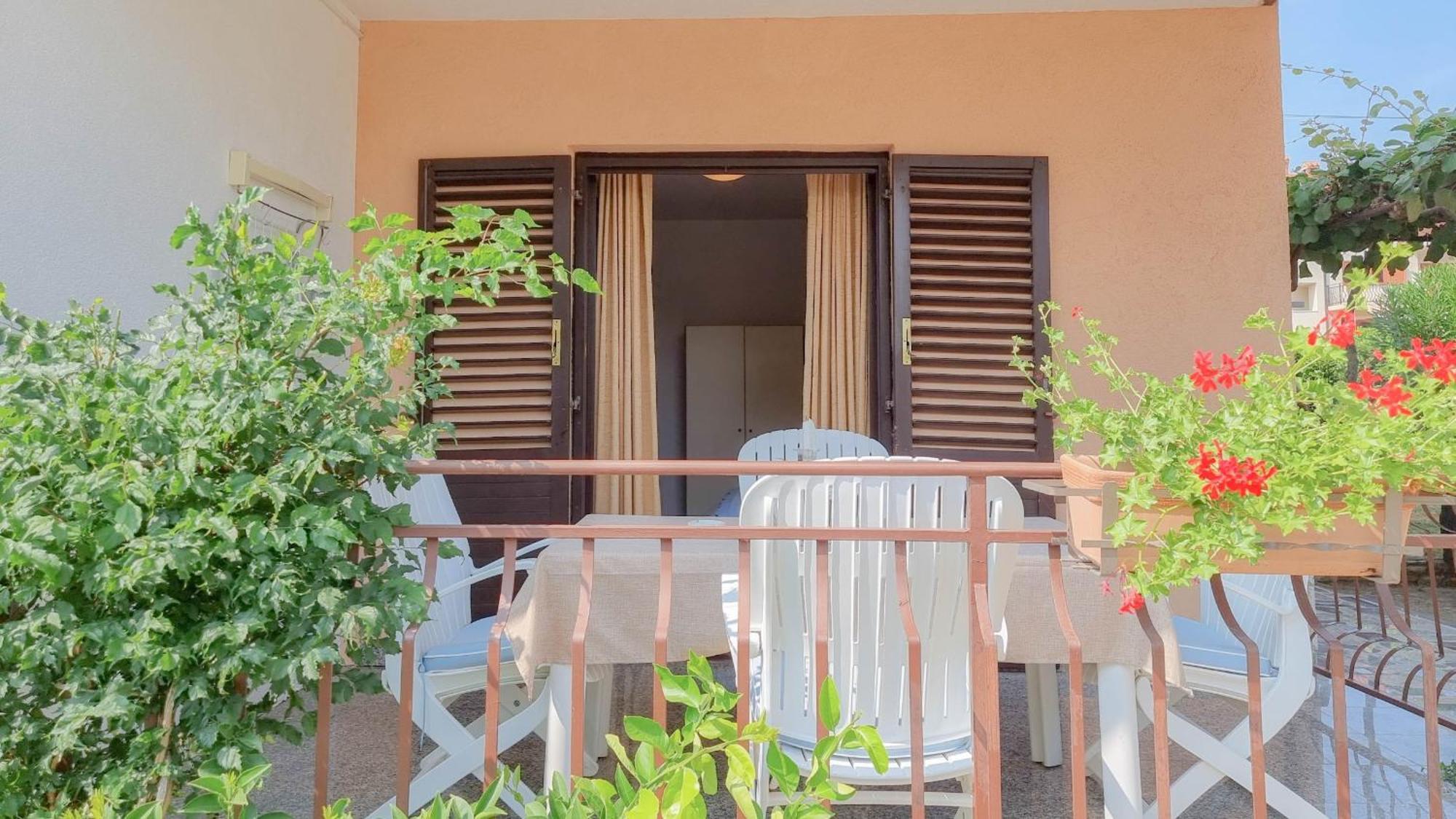 Maria Nevija Apartment *